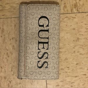 Guess Wallet